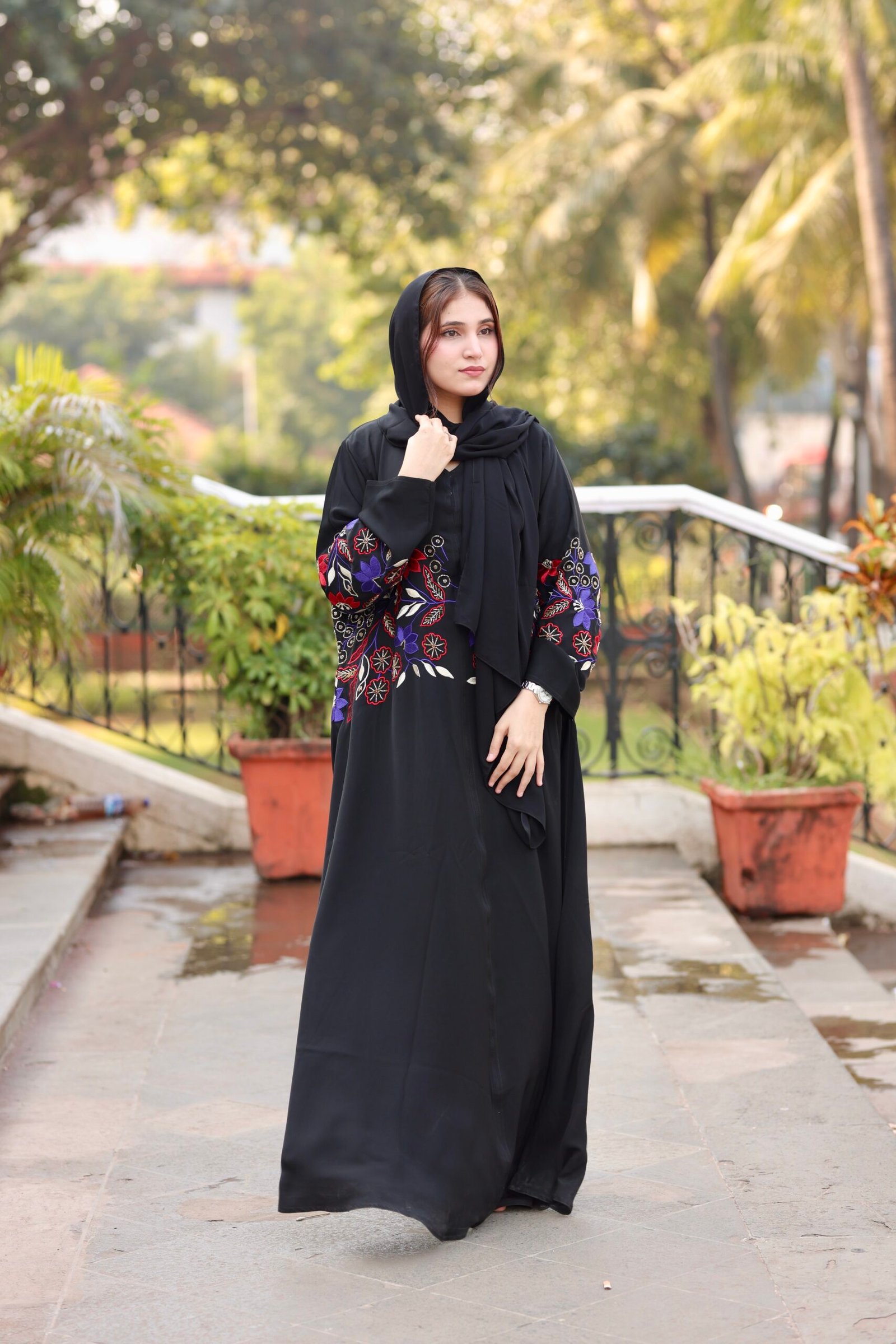 The Nooré Abaya